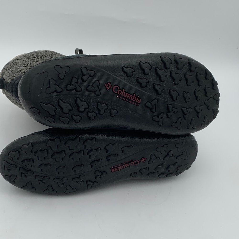 Columbia Women's Black and Gray Winter Boots - Picture 12 of 14